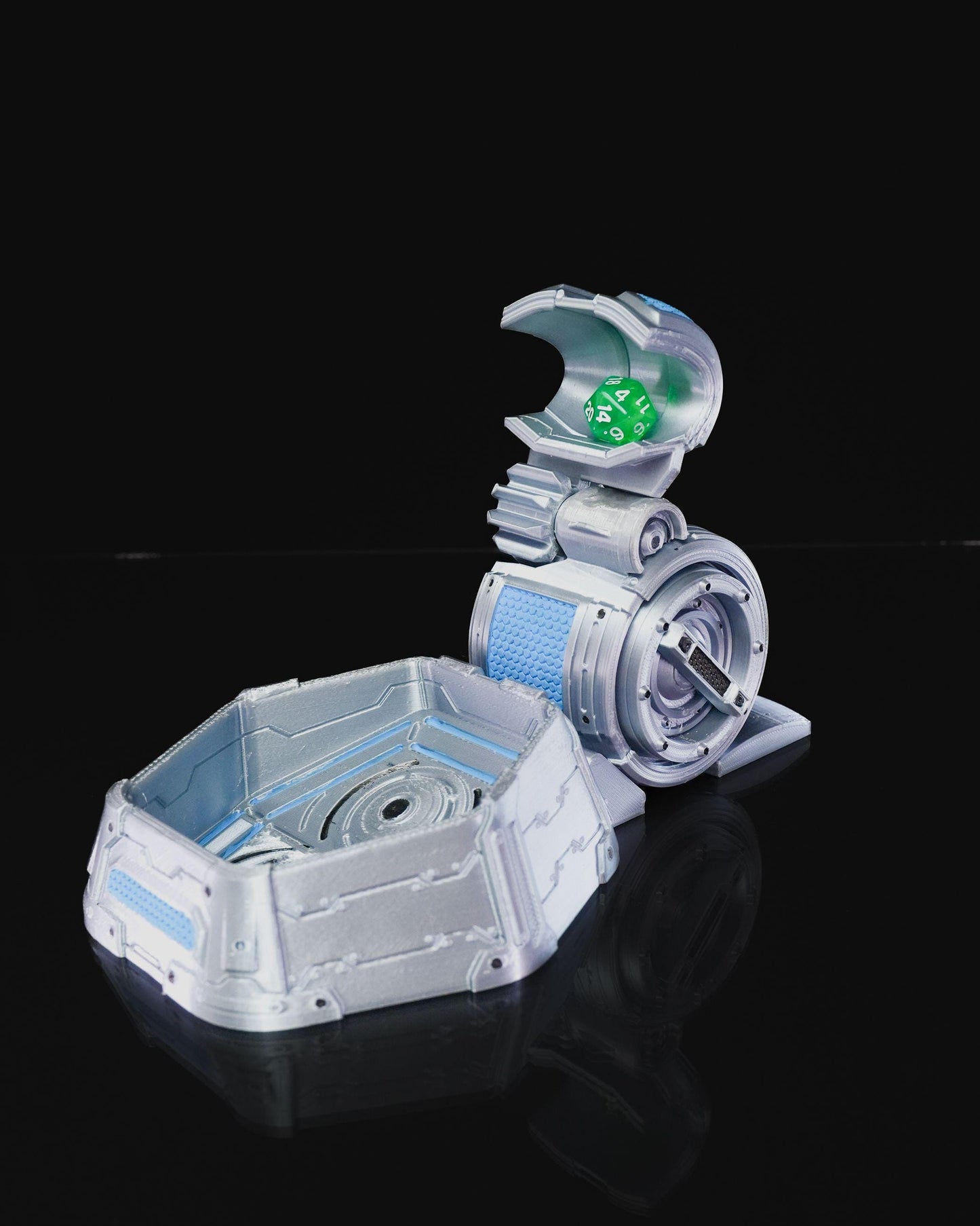 Mechanized Dice Thrower
