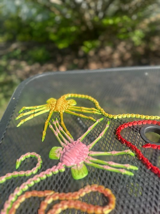 Articulated Face Huggers